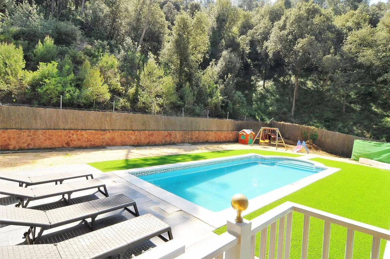 Holiday home Vivalidays Kiova Villa Santa Susanna