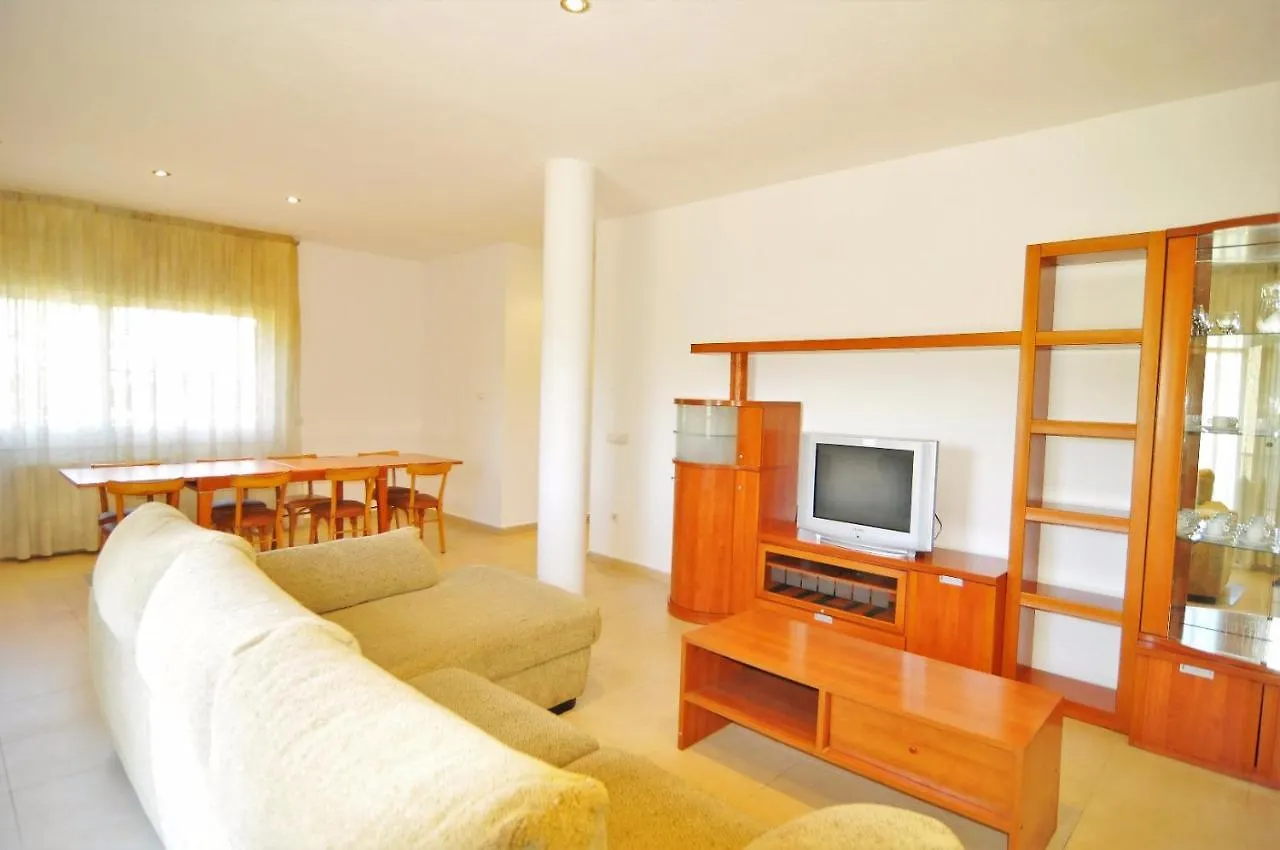Holiday home Vivalidays Kiova Villa Santa Susanna